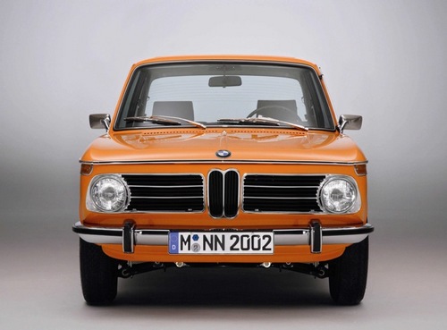 S0-Une-BMW-2002-Tii-neuve-52598.jpg